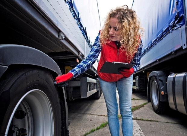 LKW Führerschein Schulung: Der komplette Weg von der Anmeldung bis zur Prüfung
